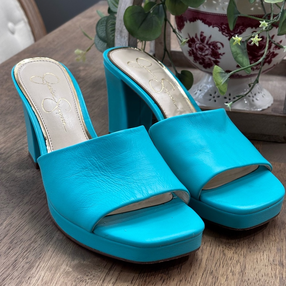 Jessica Simpson turquoise leather heels